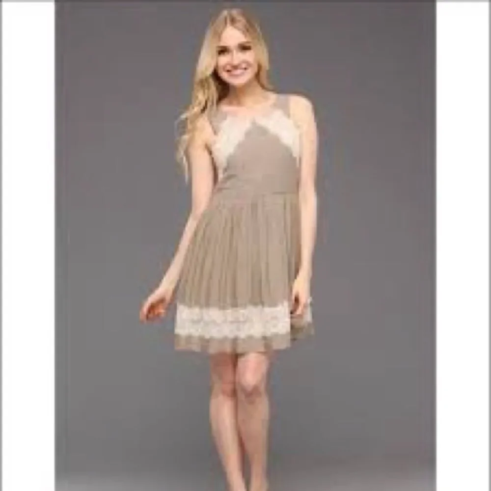 Free People Taupe Georgia Lace Dress Women’s Size 8